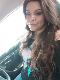 Don't yall just love when snooty *im better then thou* women come in and  just treat your servers like crap. 🤭 I love when I get to tell them off.  Or for