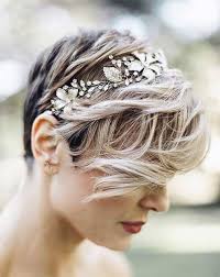 Keep your wavy hair loose and decorate it with a braided headband. 31 Wedding Hairstyles For Short To Mid Length Hair Stayglam Wedding Hairstyles Hair Styles 2017 Hair Styles