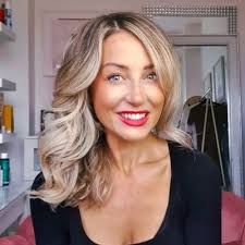 Nikki (@Fopperholic)