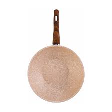 Dış yüzeyi sayesinde rengini yıllarca koruyan bu özel granit tencereleri alırsanız çok memnun kalırsınız. Karaca Brown Wood Stone Bio Granit 28 Cm Wok Tava Karaca