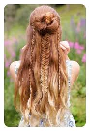 Playful braid dresses are the top trend in summer! 135 Cute And Easy Hairstyles To Do When You Re Running Late