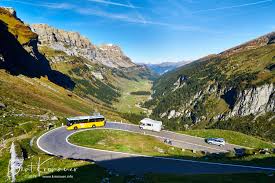 Im sommer führt eine postautolinie des regionalzentrums zentralschweiz von flüelen bis linthal. Fisetenpass Chamerstock Fisetenpass