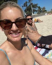 Jaclyn Riddle's Instagram, Twitter & Facebook