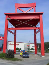 Profitiere von speziellen vorteilsangeboten für mitglieder, restaurantgutscheinen, gewinnspielen und besonderen überraschungen zum geburtstag! Der Grosste Stuhl Der Welt Xxxl Lutz In Nordhorn Foto Bild Deutschland Europe Niedersachsen Bilder Auf Fotocommunity