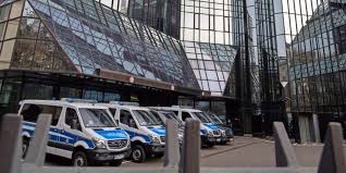 Mit iban generator für ein konto bei bbk zentrale frankfurt main. Geldwasche Razzia In Deutscher Bank Geht Weiter