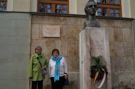 Misiunea colegiului naţional „mihai eminescu baia mare este promovarea excelenţei în educaţie, exprimată în termeni de valoare adăugată şi valoarea creată, prin dezvoltarea fiecărui elev la potenţialul său maxim. Zile De Mare SÄƒrbÄƒtoare La Colegiul NaÅ£ional Mihai Eminescu Buletin De Carei