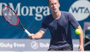 Ad essere intervenuto nella questione è stato recentemente anche il tedesco philipp kohlschreiber, che ha dichiarato ad augsburger allgemeine: Auftaktsieg Philipp Kohlschreiber Fordert Nun Jungstar Tennisnet Com