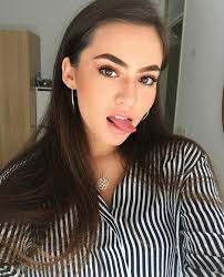 Karen Nijsen Prettygirls