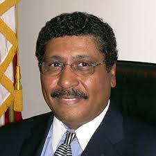 Fred Pinto's Instagram, Twitter & Facebook