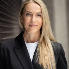 Liebe Linkedin Gemeinde, Liebe Geschäftspartner, Geschäftskollegen,  Arbeitgeber, Liebe Ihr Alle, jetzt ist es so weit. Nach 47 Berufsjahren  werde ich zum 31.12.2024 in den wohlverdienten Ruhestand…