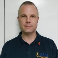 90+ "Craig Dobson" profiles