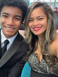 With Mommy Lou & Family in Australia