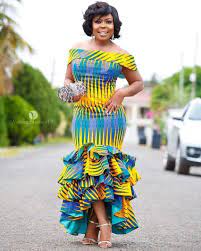Belle sélection de robes, j'adoreee ! Style Inspiration From Stunning Queenafiaschwarzenegger African Fashion African Dresses For Women African Dresses Modern