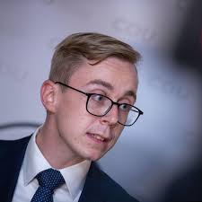 We did not find results for: Philipp Amthor Der Schlagfertige Nachwuchsstar Stolpert Uber Lobbyarbeit Stern De