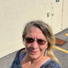 What is happening with the power outage in Easton, PA?