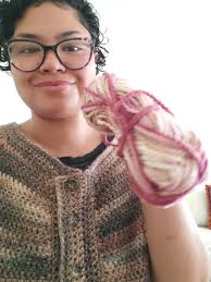 knit chunky beanie with #loopsandthreads #charisma from #michaelscraftstore  love how soft and cozy this turned out #knittok #yarnlovers