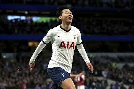 Quite possibly the nicest guy in football ️. Premier League Son Heung Min Extends Contract At Tottenham