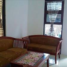 Jenis dari kursi sofa meliputi single sofa dan kursi armchair yang bisa kamu temukan pada halaman ini. Kursi Set Ruang Tamu Meja Perabotan Rumah Di Carousell