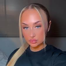 Lauren Rix (@laurenrix3)