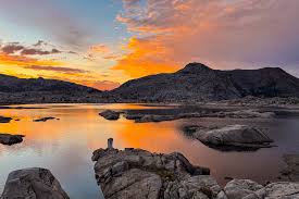 I'm planning to hike the section E of the PCT. I'm wondering if there is  anyone else willing to do it. Would be nice to hike that section as a group!