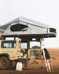 If You Look Closely You Ll Notice This Isn T Our Usual Truck Certainly Not Our Usual Landscape T Tente De Toit Voiture Tente De Toit Combi Vw T2