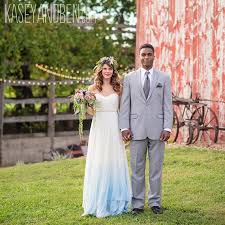 Scopri ricette, idee per la casa, consigli di stile e altre idee da provare. Something Blue Dip Dyed Silk Tulle Wedding Dress Julia Ombre Hochzeitskleid Kleid Hochzeit Hochzeitskleid Tull