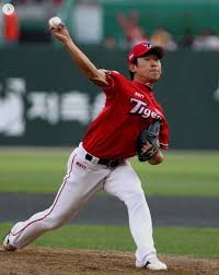 前 kia 타이거즈 소속의 우완 투수이자 골프선수. Jtq9lpvauyhegm