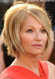 Ellen Barkin Mit Gestuftem Bob Bob Frisuren Bilder Cosmoty De Haarschnitt Kurz Haarschnitt Bob Frisur