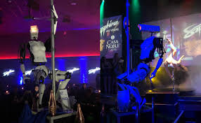 Quand les robots sinvitent dans les clubs de strip-tease – La Voix du X
