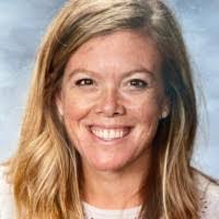 Sarah Weik's Instagram, Twitter & Facebook