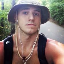 Dylan Thorn (@dylanthorn18)