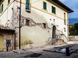 Sabato 15 maggio c'è stato un terremoto di magnitudo 3.9 in umbria. Terremoto Da Cascia A Norcia Dal 1979 Al 2016 Quattro Decenni Di Scosse Ho Cambiato Tre Macchine E Tre Volte Mi Sono Trovato A Dormirci Il Fatto Quotidiano