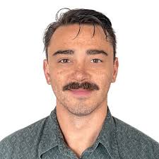 How To Get Into Tech Sales: A Step-By-Step Guide