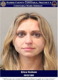 Todd Earnhart's Instagram, Twitter & Facebook