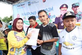 Check spelling or type a new query. Bangun Gotong Royong 1 511 Rw Kabupaten Serang Berkompetisi Republika Online