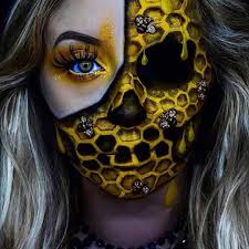 Repost Mehronaustralia With Get Repost Oh Honey Welcome To The Hive Brookeellismakeup Created Using Paradise Paint Me In 2020 Makeup Mehron Face Paint Mehron