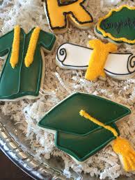 Green And Gold Graduation Cookies Green Graduation Party Gold Graduation Party Graduation Party High