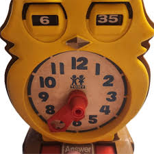 Tomy Answer Clock