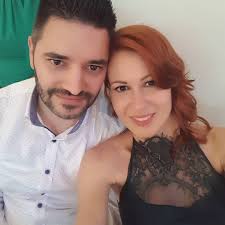 hey i'm having an issue. so even when i disable to traction control and  stability control in my rx8 and try and drift in the dry, i can get maybe a  full