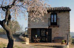 Desde aventuras rurales ponemos a tu disposición una amplia oferta de casas rurales en teruel. Casas Rurales Que Admiten Perros En Teruel Viajar Con Perros Casa Rural Admite Mascotas Escapada Casas Rurales Fin De Semana Teruel