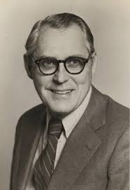 James Fairfield English, Jr. [Encyclopedia Trinitiana]