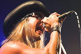 Skid row wrote on its social media, we are saddened to hear the news of our brother johnny solinger's death. 9ibsfsmqwi6arm