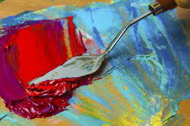 Pewarnaan pada benda kerajinan dari sabun dilakukan menggunakan. Melukis Dengan Pisau Palet Halaman All Kompas Com