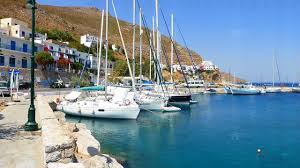 Seit seinem letzten album release (boykott) im mai. Port Tilos Marina Pilot