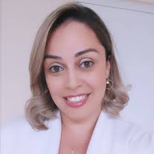 Dra Alessandra Toledo Fisioterapeuta e Enfermeira