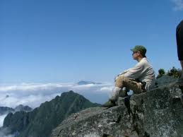 Tập Thơ Chọn Lọc - Nhất Lang (Nguyễn Thành Sáng) - Page 34 Images?q=tbn:ANd9GcToH0E4pF90hCJHEbSMv4VYMM0dwWy-Uu0_7EePqLYA4OEksiVE&s