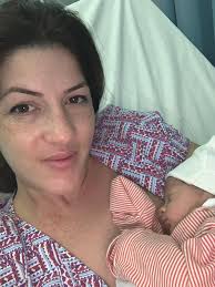 Me tregoni nje ilac te mire per te lare rrobat e femijesh 5 muajsh i kam  lar me skip e Ariel por po shoh qe i kuqet lëkura shum