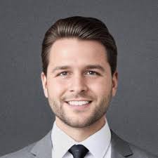 Some of my friends who've known me for over a decade still don't understand  exactly what I do. All good. What's important to remember, is I help small  to medium sized businesses