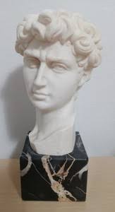 Statue Michelangelo David