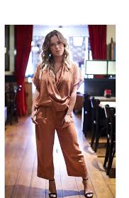 By byron in english bards and scotch reviewers, / ˈ k æ m oʊ ˌ ən z /; Ines Aires Pereira E Assustador Para Onde Estamos A Ir Com As Redes Sociais